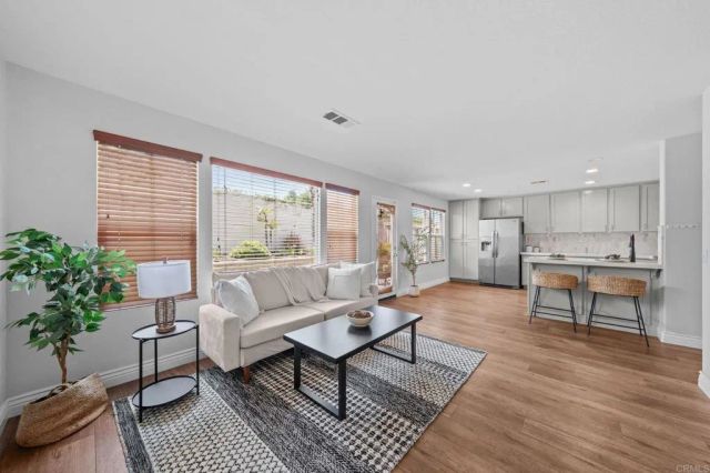 359 Franciscan Way, Oceanside, CA 92057