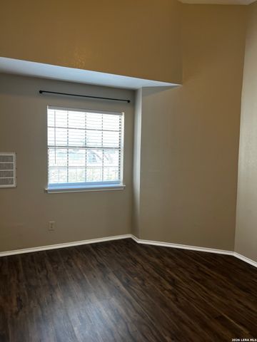 11610 Vance Jackson Rd Apt 864, San Antonio, TX 78230