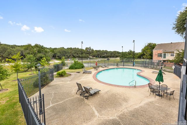 11610 Vance Jackson Rd Apt 864, San Antonio, TX 78230