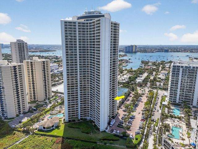 3000 N OCEAN Drive 8A, Singer Island, FL 33404