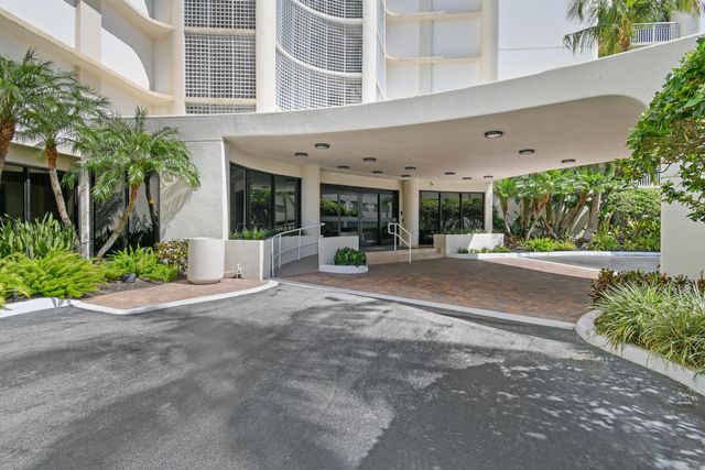 3000 N OCEAN Drive 8A, Singer Island, FL 33404