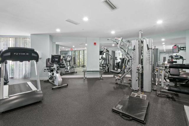 3000 N OCEAN Drive 8A, Singer Island, FL 33404
