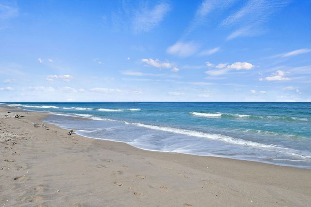 3000 N OCEAN Drive 8A, Singer Island, FL 33404