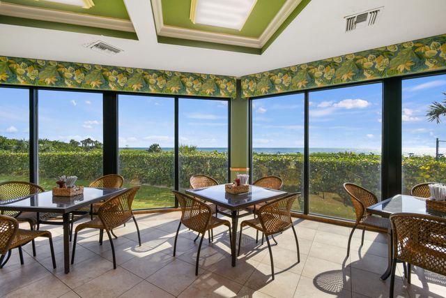 3000 N OCEAN Drive 8A, Singer Island, FL 33404