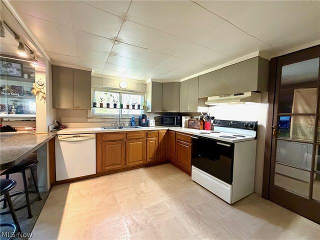 13268 Shady Lane, Chesterland, OH 44026