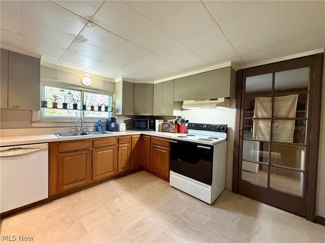 13268 Shady Lane, Chesterland, OH 44026