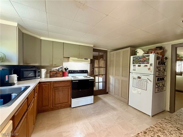 13268 Shady Lane, Chesterland, OH 44026