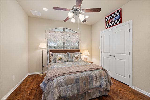 19500 Cheyenne Valley DR, Round Rock, TX 78664