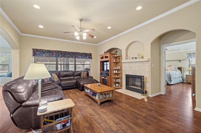 19500 Cheyenne Valley DR, Round Rock, TX 78664