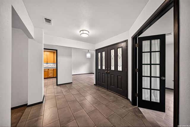 25334 Hazy Hollow, San Antonio, TX 78255