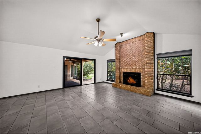 25334 Hazy Hollow, San Antonio, TX 78255