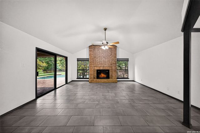 25334 Hazy Hollow, San Antonio, TX 78255