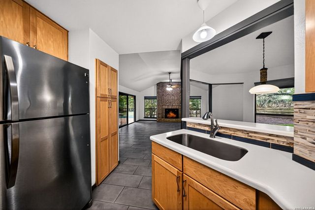 25334 Hazy Hollow, San Antonio, TX 78255