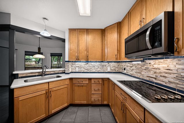 25334 Hazy Hollow, San Antonio, TX 78255