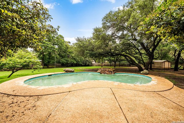 25334 Hazy Hollow, San Antonio, TX 78255