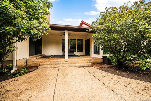 25334 Hazy Hollow, San Antonio, TX 78255