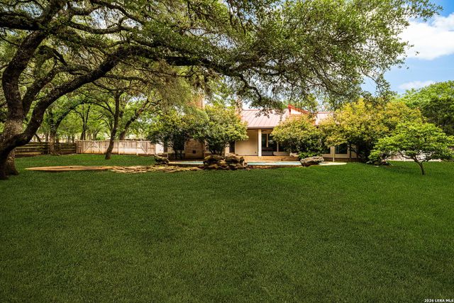 25334 Hazy Hollow, San Antonio, TX 78255