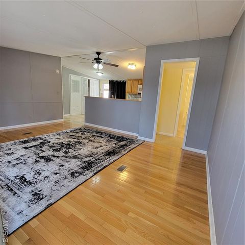 3556 Highway T, Rosebud, MO 63091