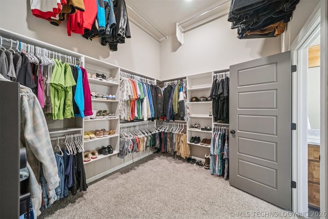 5730 E 141st Place N, Collinsville, OK 74021