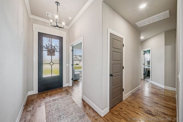 5730 E 141st Place N, Collinsville, OK 74021
