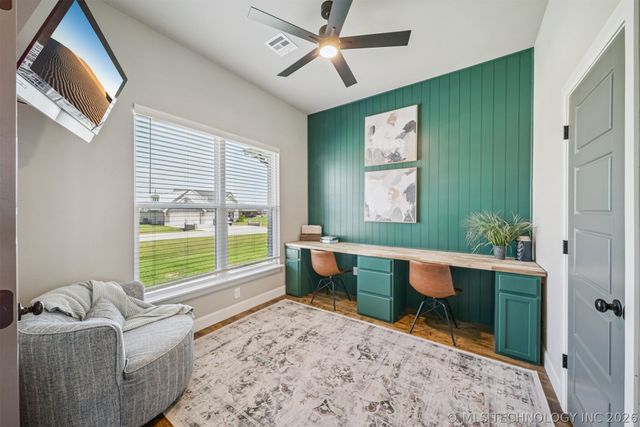 5730 E 141st Place N, Collinsville, OK 74021