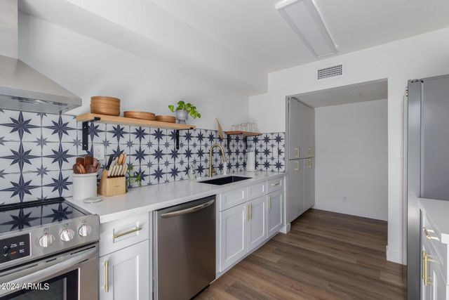 8241 N Central Avenue Unit 13, Phoenix, AZ 85020
