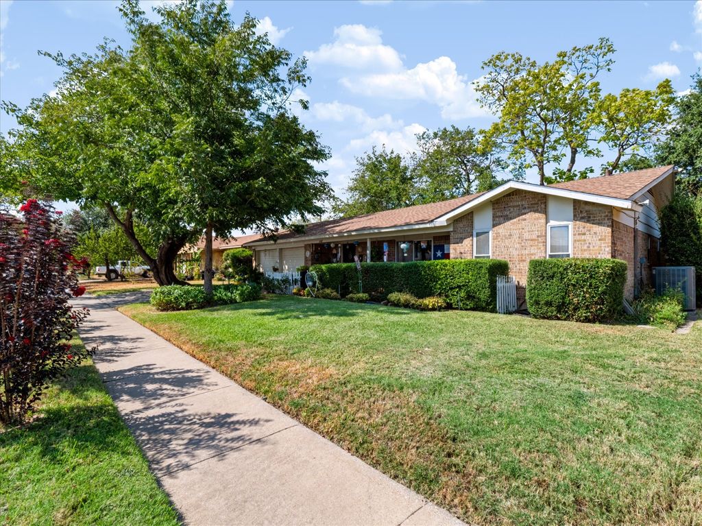 6309 Solona Circle N, Haltom City, TX 76117 — photo 3