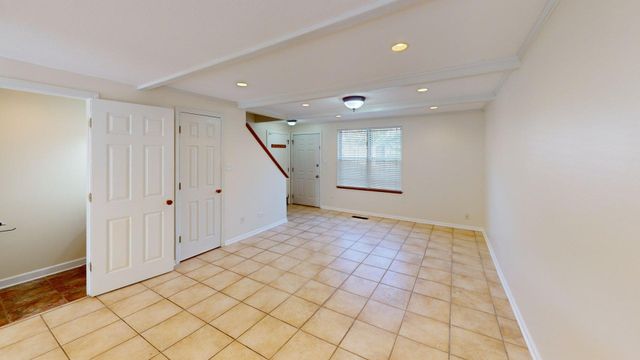 1985 Westview Lane, Round Lake Beach, IL 60073