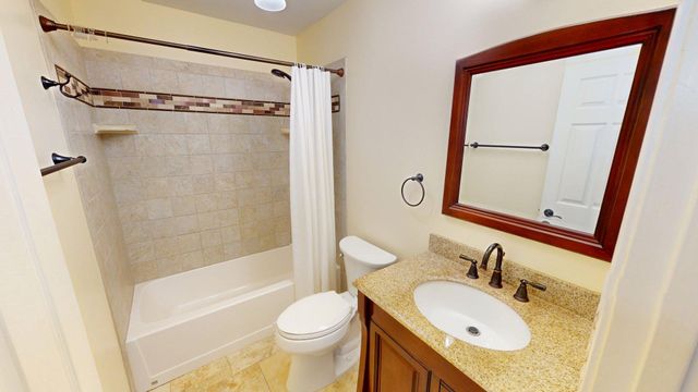 1985 Westview Lane, Round Lake Beach, IL 60073