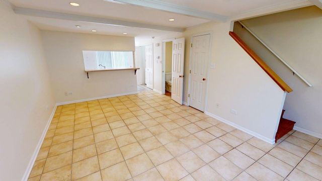 1985 Westview Lane, Round Lake Beach, IL 60073