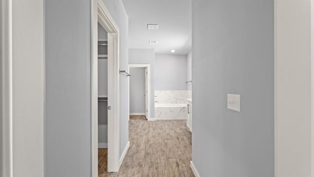 213 Olde Mill Court, Jones, OK 73049