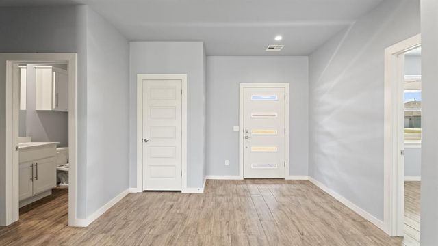 213 Olde Mill Court, Jones, OK 73049