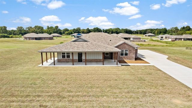 213 Olde Mill Court, Jones, OK 73049