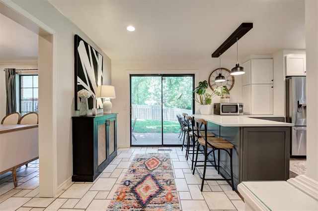 3725 Coachlight Drive, Edmond, OK 73013