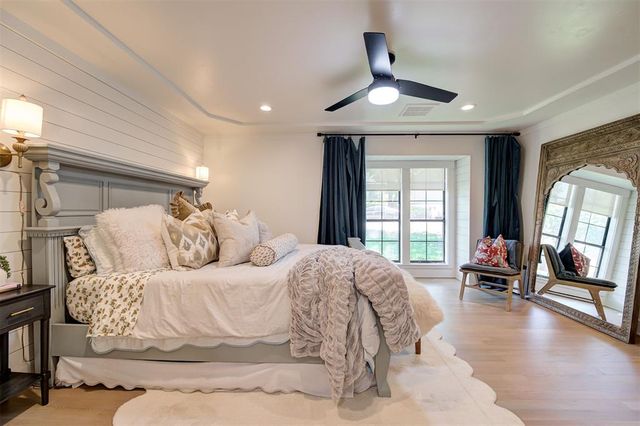3725 Coachlight Drive, Edmond, OK 73013