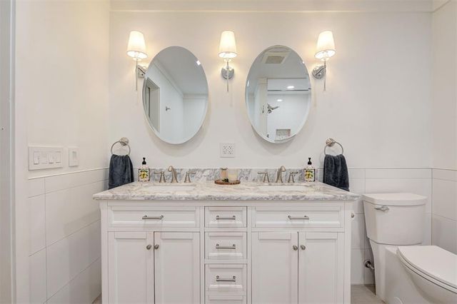 3725 Coachlight Drive, Edmond, OK 73013