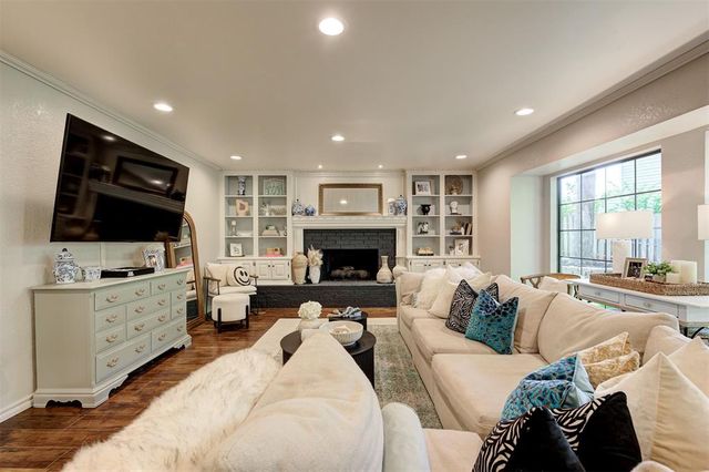 3725 Coachlight Drive, Edmond, OK 73013