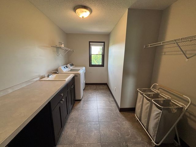 3362 Skinner Street SW, Prior Lake, MN 55372