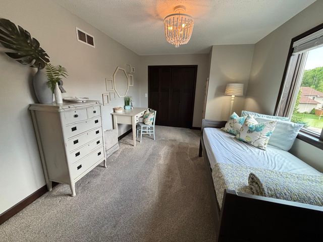 3362 Skinner Street SW, Prior Lake, MN 55372