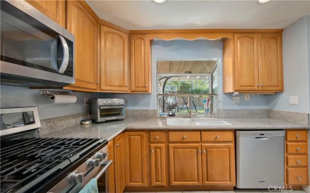 31910 Green Hill, Castaic, CA 91384