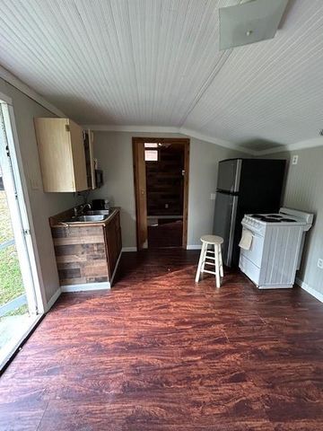 111 Lazy Trail, Conroe, TX 77316