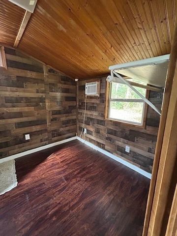 111 Lazy Trail, Conroe, TX 77316