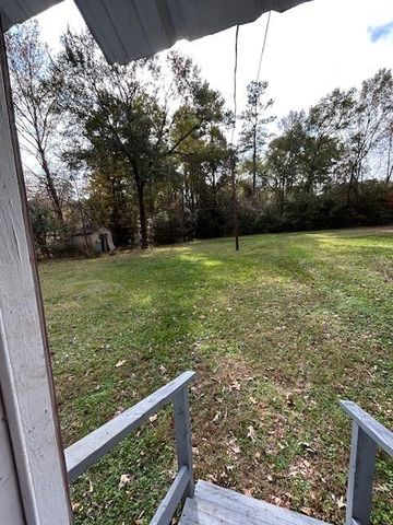 111 Lazy Trail, Conroe, TX 77316