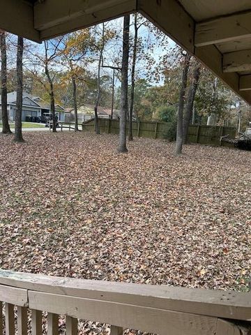 111 Lazy Trail, Conroe, TX 77316