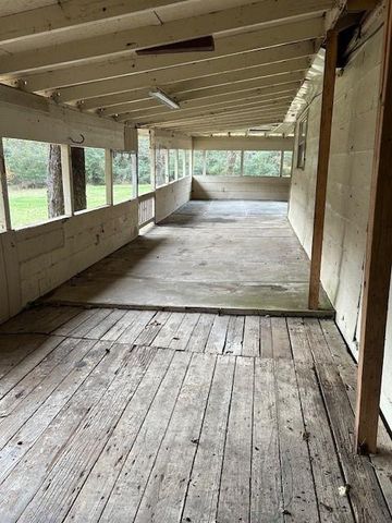 111 Lazy Trail, Conroe, TX 77316