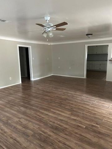 111 Lazy Trail, Conroe, TX 77316