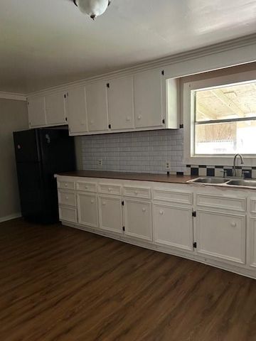 111 Lazy Trail, Conroe, TX 77316