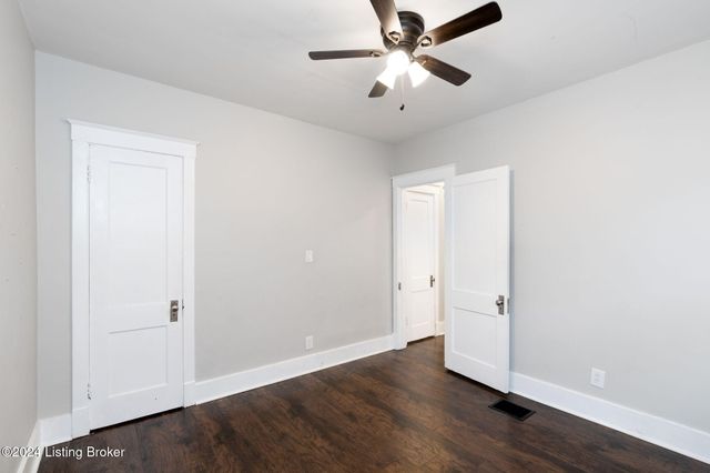 1309 Lydia St, Louisville, KY 40217