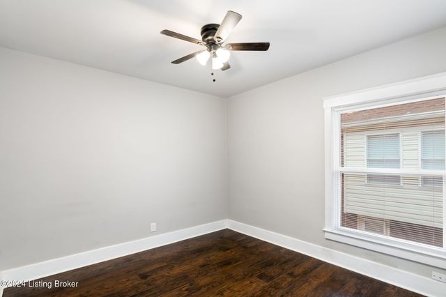 1309 Lydia St, Louisville, KY 40217