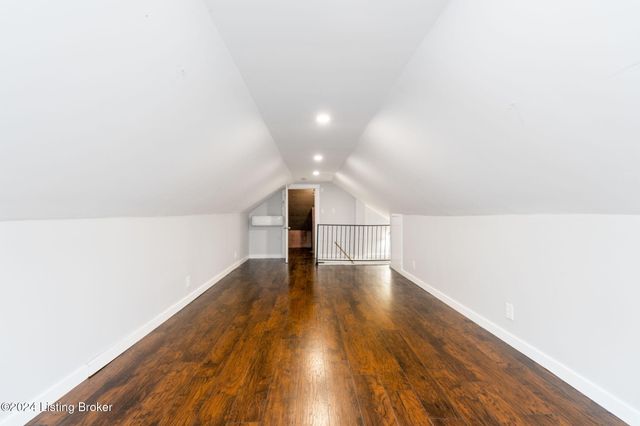 1309 Lydia St, Louisville, KY 40217